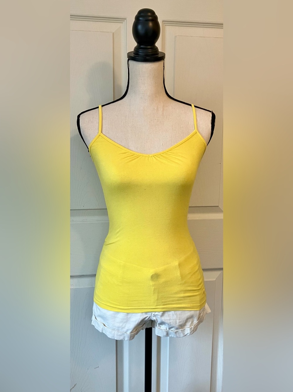 Yellow Slim Fit Spaghetti Strap Camisole: Sz. XS